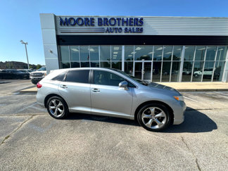 Used 2015 Toyota Venza Limited image 1