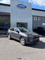 Used 2019 Toyota RAV4 LE image 1