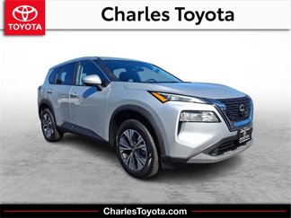 Used 2023 Nissan Rogue SV image 1