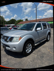 Used 2012 Nissan Pathfinder SV image 1