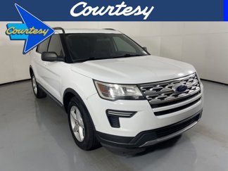 Used 2019 Ford Explorer XLT image 1