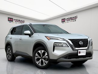 Used 2023 Nissan Rogue SV image 1