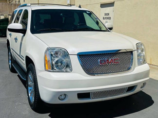 Used 2014 GMC Yukon Denali image 1