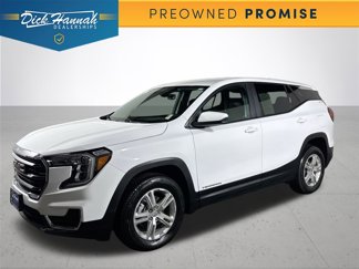 Used 2022 GMC Terrain SLE image 1