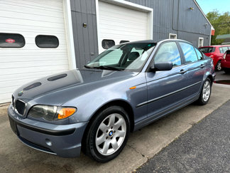 Used 2004 BMW 325i Sedan image 1