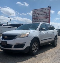 Used 2017 Chevrolet Traverse LS image 1