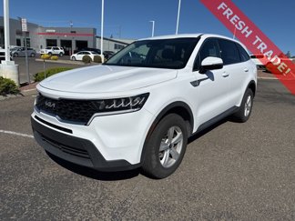 Used 2023 Kia Sorento LX image 1