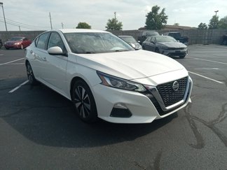 Used 2022 Nissan Altima 2.5 SV image 1
