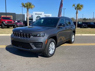 New 2025 Jeep Grand Cherokee Laredo X image 1