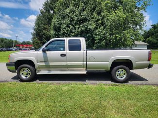 Used 2004 Chevrolet Silverado 2500 LS image 1