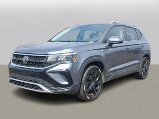 Used 2023 Volkswagen Taos SE image 1