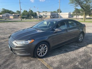 Used 2017 Ford Fusion SE w/ Fusion SE Technology Package image 1