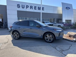 Used 2023 Ford Escape ST-Line video 1