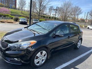 Used 2016 Kia Forte LX image 1