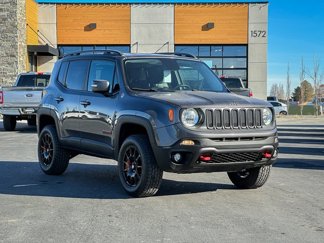 Used 2016 Jeep Renegade Trailhawk image 1