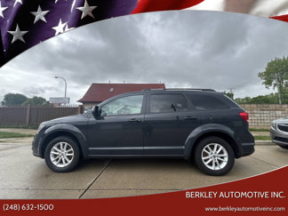 Used 2018 Dodge Journey SXT image 1