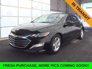 Used 2023 Chevrolet Malibu LT image 1