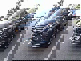 Used 2025 Chevrolet Trax LT image 1