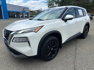 Used 2021 Nissan Rogue SV image 1