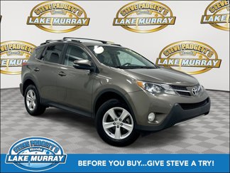 Used 2013 Toyota RAV4 XLE image 1