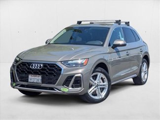 Used 2023 Audi Q5 e Premium Plus w/ Premium Plus Package image 1