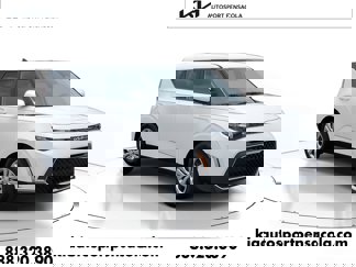 New 2025 Kia Soul LX image 1