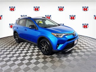 Used 2016 Toyota RAV4 SE image 1