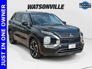 Used 2023 Mitsubishi Outlander SE Black Edition image 1