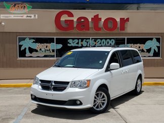 Used 2018 Dodge Grand Caravan SXT image 1