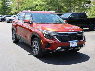 Used 2024 Kia Seltos S image 1