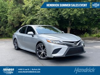 Used 2018 Toyota Camry SE image 1