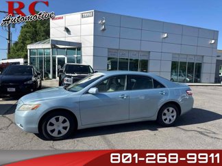 Used 2009 Toyota Camry LE image 1