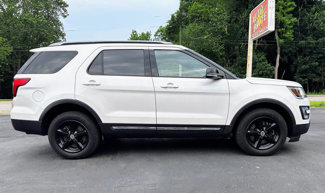 Used 2017 Ford Explorer XLT w/ Equipment Group 202A image 1