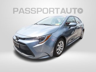 Used 2023 Toyota Corolla LE image 1