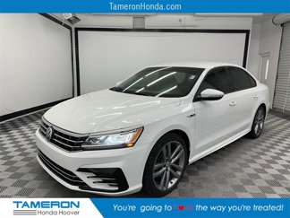 Used 2018 Volkswagen Passat 2.0T R-Line w/ R-Line Lighting Package image 1