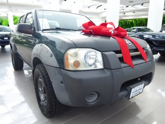 Used 2002 Nissan Frontier XE image 1
