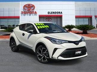Used 2021 Toyota C-HR XLE image 1