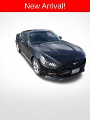 Used 2015 Ford Mustang Coupe image 1