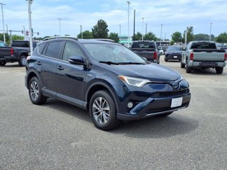 Used 2018 Toyota RAV4 XLE image 1