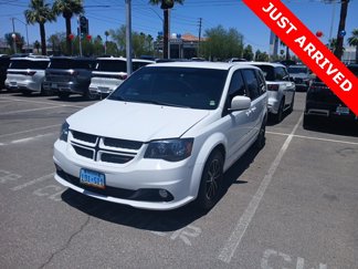 Used 2016 Dodge Grand Caravan R/T image 1