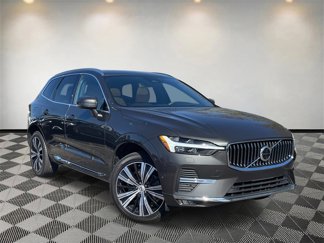 Used 2022 Volvo XC60 B6 Inscription w/ Advanced Package image 1