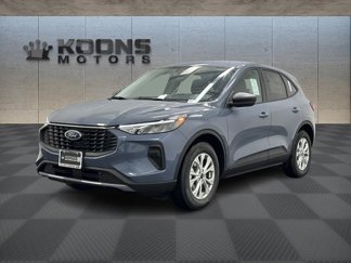New 2025 Ford Escape Active w/ Cold Weather Package image 1