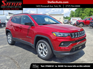 New 2025 Jeep Compass Latitude image 1