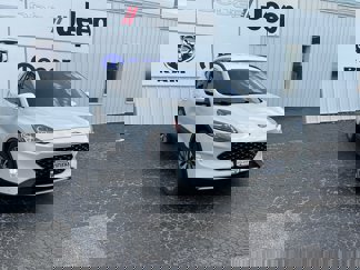 Used 2020 Ford Escape Titanium image 1
