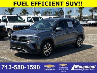 Used 2022 Volkswagen Taos SE image 1