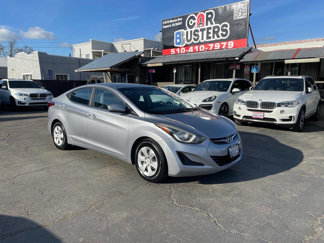 Used 2016 Hyundai Elantra SE image 1