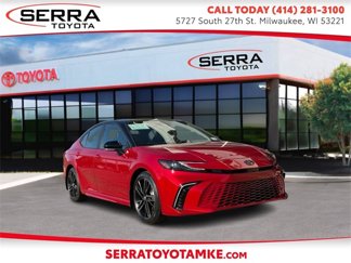 Used 2025 Toyota Camry XSE image 1