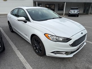 Used 2018 Ford Fusion SE w/ Equipment Group 601A image 1