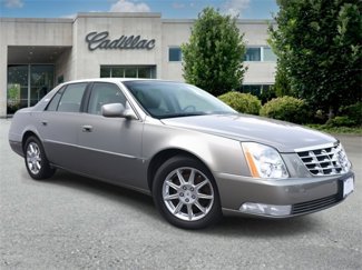 Used 2010 Cadillac DTS Luxury image 1
