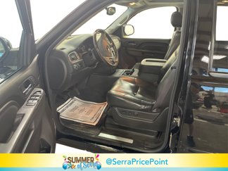 Used 2011 GMC Yukon Denali image 1